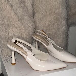 Off-White Elegant White Slingback Heels